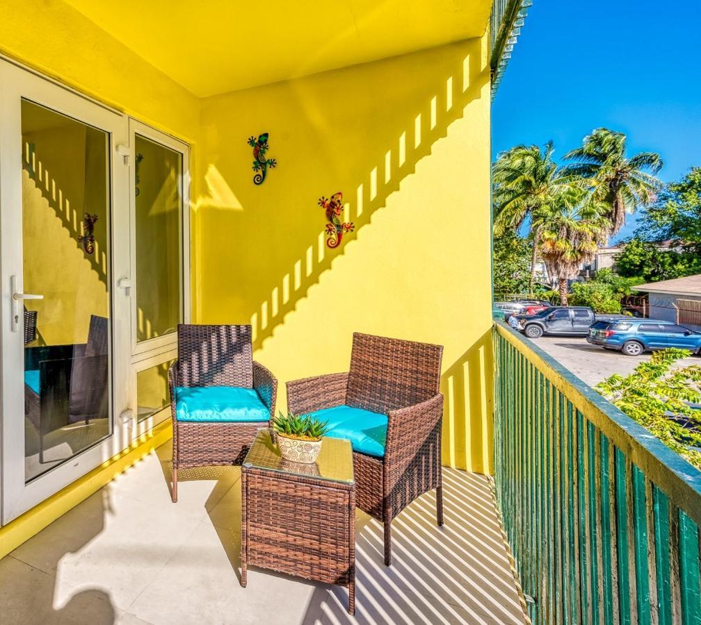 Apartment In Downtown At The Beach Nassau Ngoại thất bức ảnh