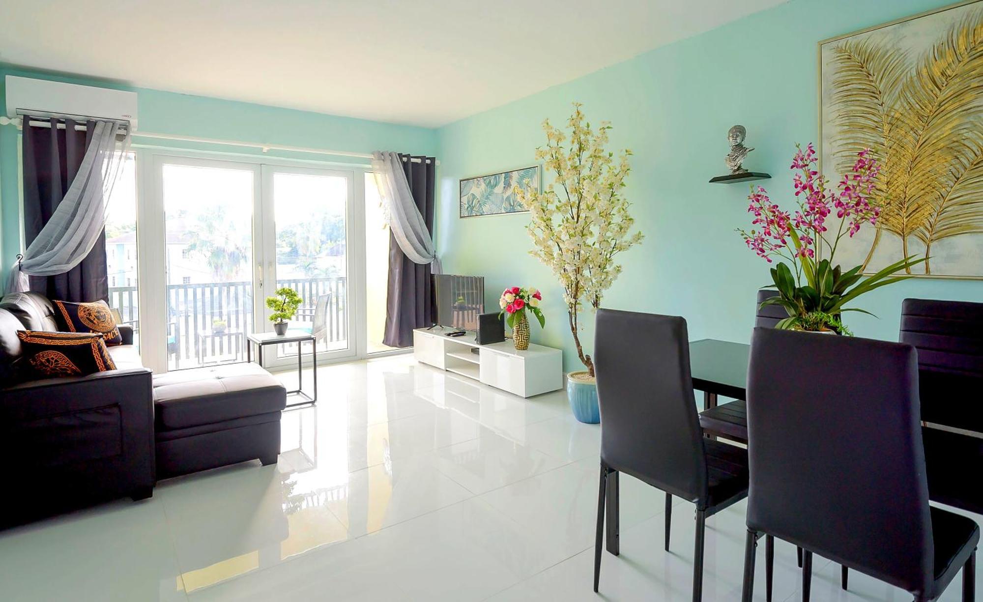 Apartment In Downtown At The Beach Nassau Ngoại thất bức ảnh