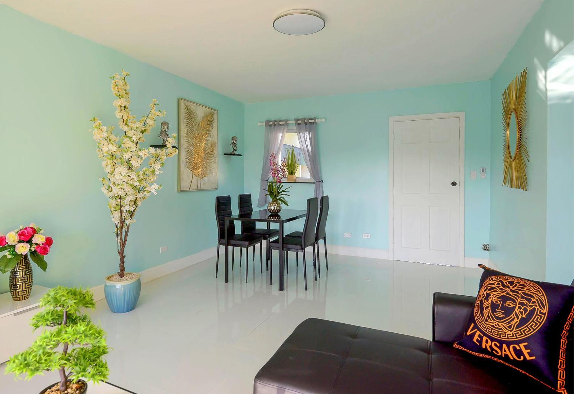 Apartment In Downtown At The Beach Nassau Ngoại thất bức ảnh