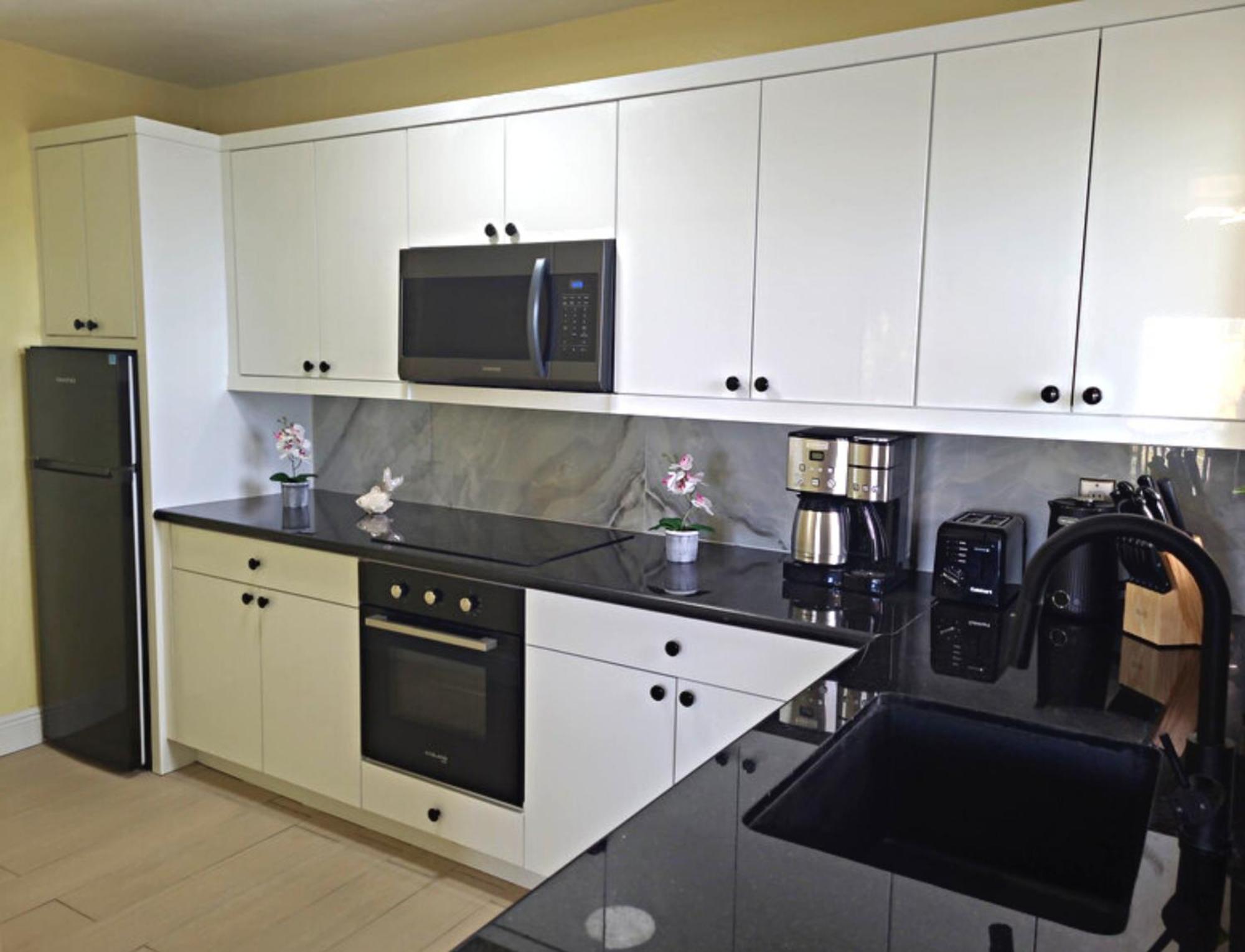 Apartment In Downtown At The Beach Nassau Ngoại thất bức ảnh